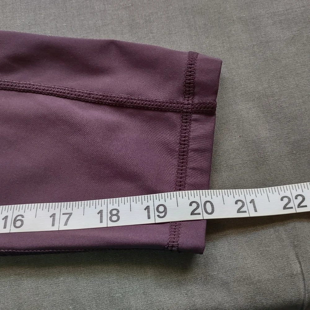 ZYIA Active Brilliant Capri/Cropped Leggings